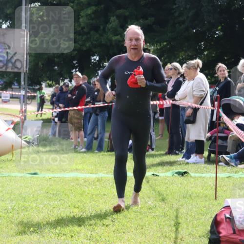 16.06.2024 - 26. Vierlanden-Triathlon Lena Gebhardt http://msf.ph/oto/6316133 16.06.2024 09:55:26 Schwimmen 132, 132 meine-sportfotos.de