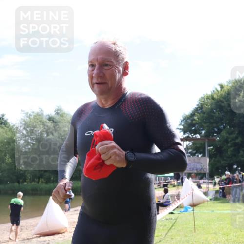 16.06.2024 - 26. Vierlanden-Triathlon Lena Gebhardt http://msf.ph/oto/6316155 16.06.2024 09:55:29 Schwimmen 132, 132 meine-sportfotos.de