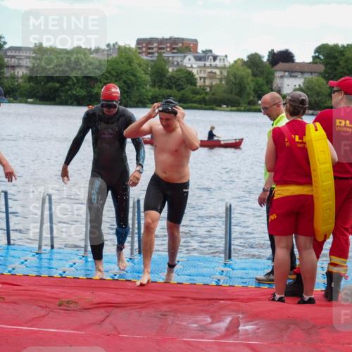 16.06.2024 - 7 Türme Triathlon KatJ http://msf.ph/oto/6316166 16.06.2024 11:28:12 Schwimmen 236, 251, 258, 266 meine-sportfotos.de