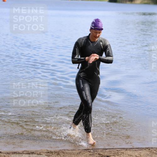 16.06.2024 - 26. Vierlanden-Triathlon Strokosch-Dieckow http://msf.ph/oto/6316201 16.06.2024 10:03:15 Schwimmen 225, 225 meine-sportfotos.de