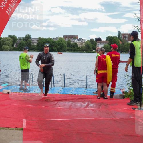 16.06.2024 - 7 Türme Triathlon KatJ http://msf.ph/oto/6316219 16.06.2024 11:28:20 Schwimmen 236, 251, 258, 266 meine-sportfotos.de