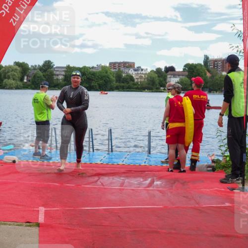 16.06.2024 - 7 Türme Triathlon KatJ http://msf.ph/oto/6316222 16.06.2024 11:28:20 Schwimmen 236, 251, 258, 266 meine-sportfotos.de