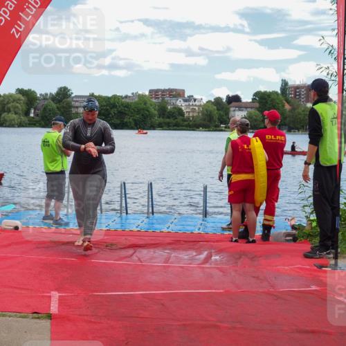 16.06.2024 - 7 Türme Triathlon KatJ http://msf.ph/oto/6316229 16.06.2024 11:28:20 Schwimmen 236, 251, 258, 266 meine-sportfotos.de