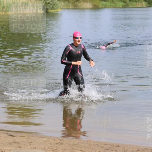 16.06.2024 - 26. Vierlanden-Triathlon Strokosch-Dieckow http://msf.ph/oto/6316249 16.06.2024 10:04:23 Schwimmen 192, 192 meine-sportfotos.de
