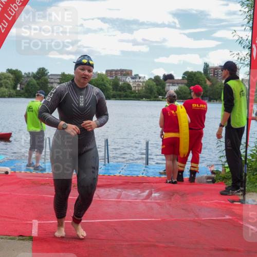 16.06.2024 - 7 Türme Triathlon KatJ http://msf.ph/oto/6316253 16.06.2024 11:28:21 Schwimmen 236, 251, 258, 266 meine-sportfotos.de