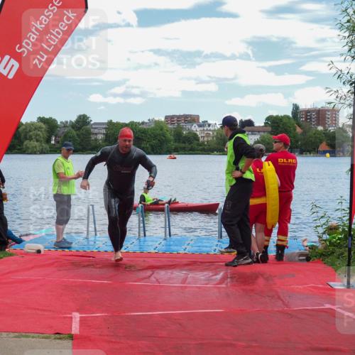 16.06.2024 - 7 Türme Triathlon KatJ http://msf.ph/oto/6316313 16.06.2024 11:28:32 Schwimmen 251 meine-sportfotos.de