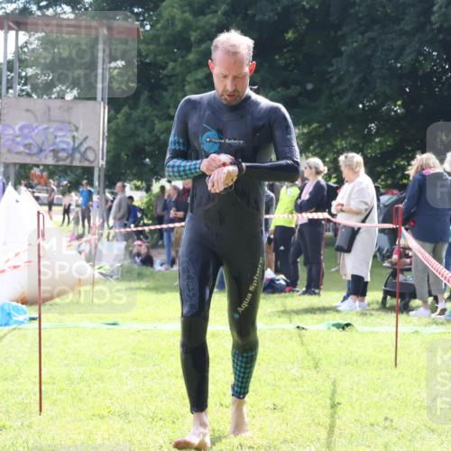 16.06.2024 - 26. Vierlanden-Triathlon Lena Gebhardt http://msf.ph/oto/6316410 16.06.2024 10:00:14 Schwimmen 95, 95 meine-sportfotos.de