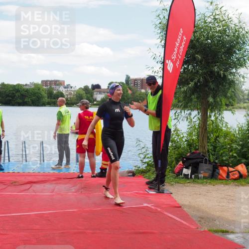 16.06.2024 - 7 Türme Triathlon KatJ http://msf.ph/oto/6316449 16.06.2024 11:33:57 Schwimmen 224 meine-sportfotos.de