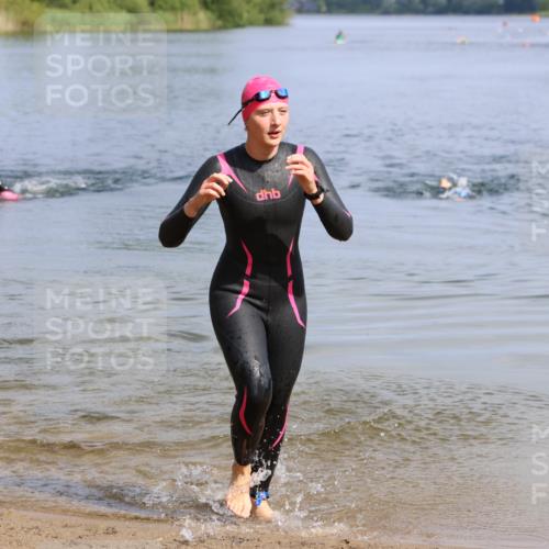 16.06.2024 - 26. Vierlanden-Triathlon Strokosch-Dieckow http://msf.ph/oto/6316465 16.06.2024 10:04:26 Schwimmen 192, 192 meine-sportfotos.de