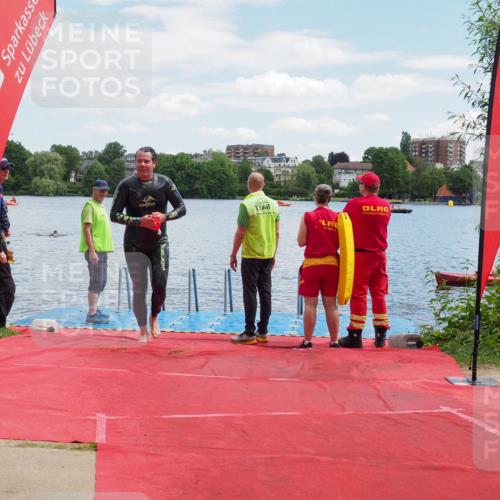 16.06.2024 - 7 Türme Triathlon KatJ http://msf.ph/oto/6316507 16.06.2024 11:34:59 Schwimmen 244 meine-sportfotos.de