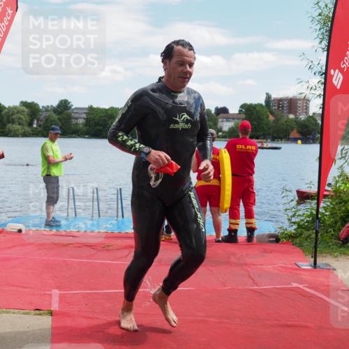 16.06.2024 - 7 Türme Triathlon KatJ http://msf.ph/oto/6316560 16.06.2024 11:35:01 Schwimmen 244 meine-sportfotos.de