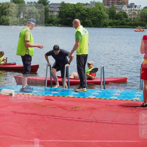 16.06.2024 - 7 Türme Triathlon KatJ http://msf.ph/oto/6316572 16.06.2024 11:36:20 Schwimmen 38 meine-sportfotos.de