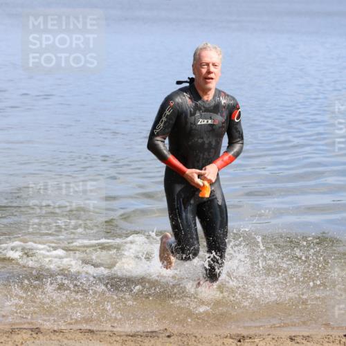 16.06.2024 - 26. Vierlanden-Triathlon Strokosch-Dieckow http://msf.ph/oto/6316585 16.06.2024 10:04:35 Schwimmen 192, 203, 192, 203 meine-sportfotos.de