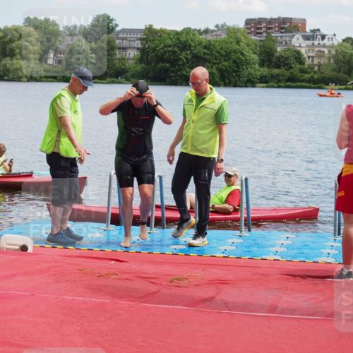 16.06.2024 - 7 Türme Triathlon KatJ http://msf.ph/oto/6316596 16.06.2024 11:36:22 Schwimmen 38 meine-sportfotos.de