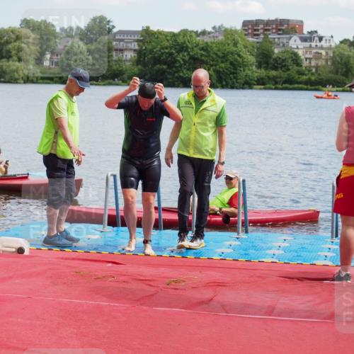 16.06.2024 - 7 Türme Triathlon KatJ http://msf.ph/oto/6316608 16.06.2024 11:36:22 Schwimmen 38 meine-sportfotos.de