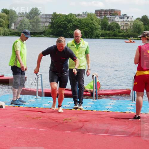 16.06.2024 - 7 Türme Triathlon KatJ http://msf.ph/oto/6316624 16.06.2024 11:36:23 Schwimmen 38 meine-sportfotos.de