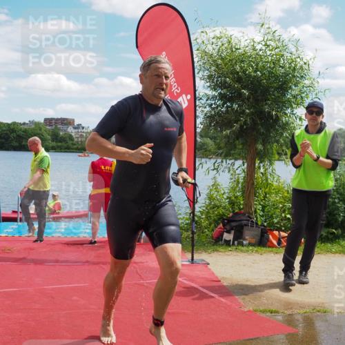16.06.2024 - 7 Türme Triathlon KatJ http://msf.ph/oto/6316653 16.06.2024 11:36:25 Schwimmen 38 meine-sportfotos.de
