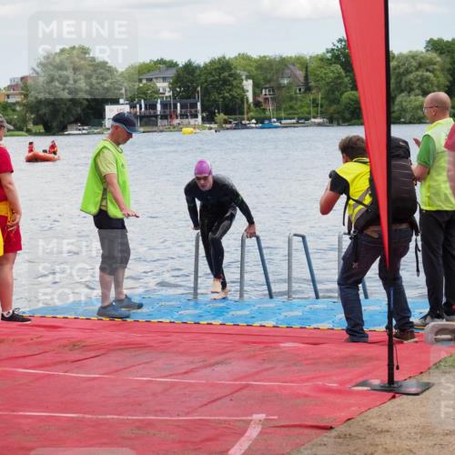 16.06.2024 - 7 Türme Triathlon KatJ http://msf.ph/oto/6316671 16.06.2024 11:51:15 Schwimmen  meine-sportfotos.de