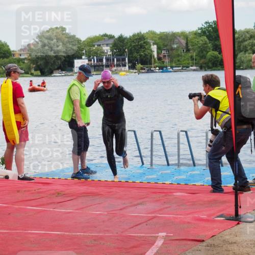16.06.2024 - 7 Türme Triathlon KatJ http://msf.ph/oto/6316688 16.06.2024 11:51:16 Schwimmen  meine-sportfotos.de