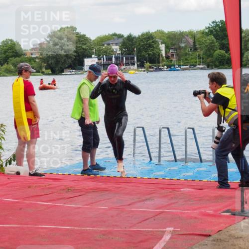 16.06.2024 - 7 Türme Triathlon KatJ http://msf.ph/oto/6316690 16.06.2024 11:51:16 Schwimmen  meine-sportfotos.de