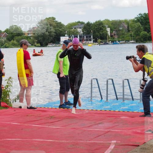 16.06.2024 - 7 Türme Triathlon KatJ http://msf.ph/oto/6316693 16.06.2024 11:51:16 Schwimmen  meine-sportfotos.de