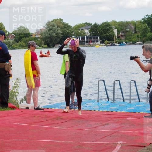 16.06.2024 - 7 Türme Triathlon KatJ http://msf.ph/oto/6316702 16.06.2024 11:51:16 Schwimmen  meine-sportfotos.de