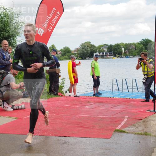 16.06.2024 - 7 Türme Triathlon KatJ http://msf.ph/oto/6316724 16.06.2024 11:51:18 Schwimmen  meine-sportfotos.de