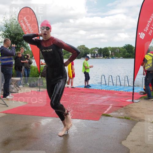 16.06.2024 - 7 Türme Triathlon KatJ http://msf.ph/oto/6316763 16.06.2024 11:51:59 Schwimmen 542, 554, 587, 606 meine-sportfotos.de