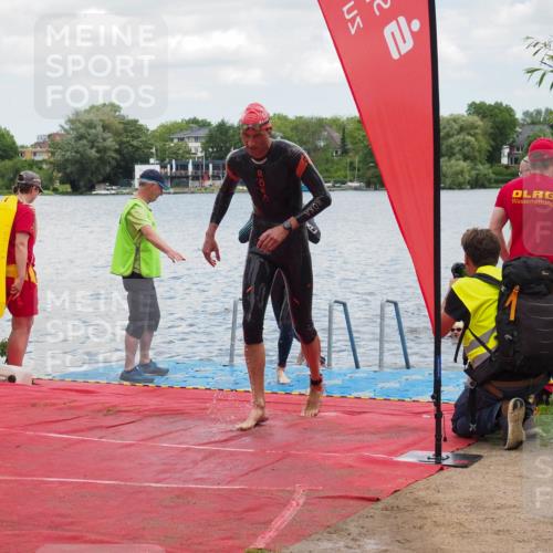 16.06.2024 - 7 Türme Triathlon KatJ http://msf.ph/oto/6316776 16.06.2024 11:52:07 Schwimmen 542, 554, 559, 587, 606 meine-sportfotos.de