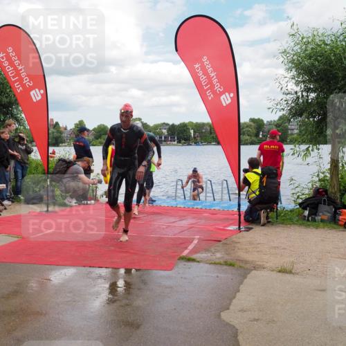 16.06.2024 - 7 Türme Triathlon KatJ http://msf.ph/oto/6316779 16.06.2024 11:52:08 Schwimmen 542, 554, 559, 587, 606 meine-sportfotos.de