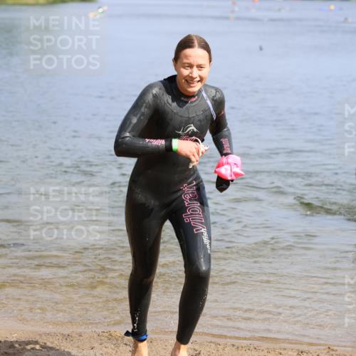 16.06.2024 - 26. Vierlanden-Triathlon Strokosch-Dieckow http://msf.ph/oto/6316854 16.06.2024 10:04:44 Schwimmen 181, 203, 215, 181, 203, 215 meine-sportfotos.de