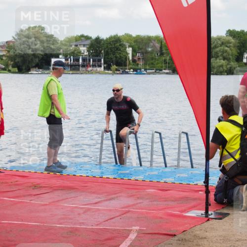 16.06.2024 - 7 Türme Triathlon KatJ http://msf.ph/oto/6316855 16.06.2024 11:52:17 Schwimmen 139, 432, 542, 559, 587, 606 meine-sportfotos.de