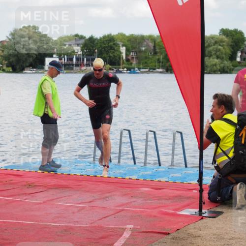 16.06.2024 - 7 Türme Triathlon KatJ http://msf.ph/oto/6316886 16.06.2024 11:52:19 Schwimmen 139, 432, 542, 559, 587, 606 meine-sportfotos.de