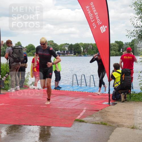 16.06.2024 - 7 Türme Triathlon KatJ http://msf.ph/oto/6316892 16.06.2024 11:52:21 Schwimmen 139, 432, 559, 587 meine-sportfotos.de