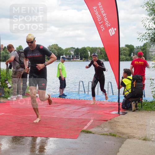 16.06.2024 - 7 Türme Triathlon KatJ http://msf.ph/oto/6316902 16.06.2024 11:52:21 Schwimmen 139, 432, 559, 587 meine-sportfotos.de