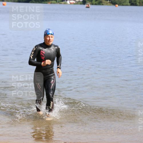 16.06.2024 - 26. Vierlanden-Triathlon Strokosch-Dieckow http://msf.ph/oto/6316908 16.06.2024 10:04:47 Schwimmen 181, 203, 215, 181, 203, 215 meine-sportfotos.de