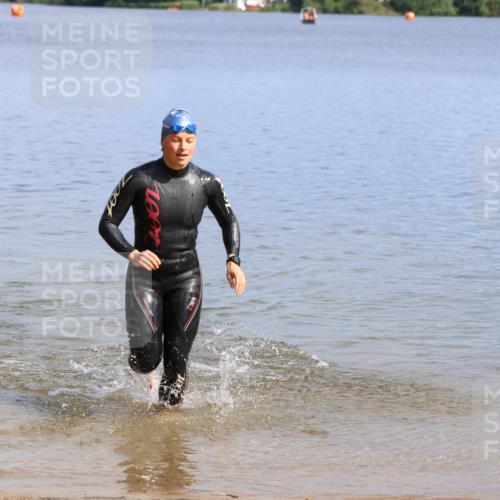 16.06.2024 - 26. Vierlanden-Triathlon Strokosch-Dieckow http://msf.ph/oto/6316925 16.06.2024 10:04:47 Schwimmen 181, 203, 215, 181, 203, 215 meine-sportfotos.de