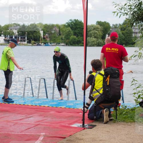 16.06.2024 - 7 Türme Triathlon KatJ http://msf.ph/oto/6316947 16.06.2024 11:52:42 Schwimmen 139, 315, 347, 432, 462, 559, 614 meine-sportfotos.de