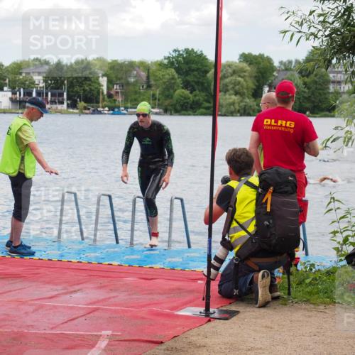 16.06.2024 - 7 Türme Triathlon KatJ http://msf.ph/oto/6316953 16.06.2024 11:52:42 Schwimmen 139, 315, 347, 432, 462, 559, 614 meine-sportfotos.de