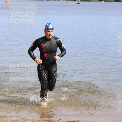 16.06.2024 - 26. Vierlanden-Triathlon Strokosch-Dieckow http://msf.ph/oto/6316975 16.06.2024 10:04:48 Schwimmen 181, 203, 215, 181, 203, 215 meine-sportfotos.de
