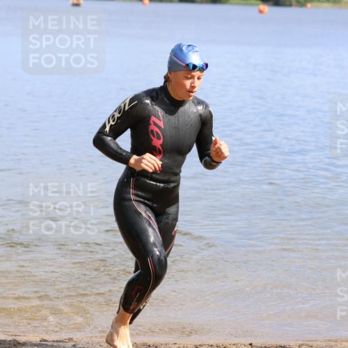 16.06.2024 - 26. Vierlanden-Triathlon Strokosch-Dieckow http://msf.ph/oto/6317025 16.06.2024 10:04:49 Schwimmen 181, 203, 215, 181, 203, 215 meine-sportfotos.de