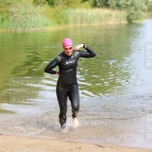 16.06.2024 - 26. Vierlanden-Triathlon Strokosch-Dieckow http://msf.ph/oto/6317102 16.06.2024 10:06:39 Schwimmen 191, 191 meine-sportfotos.de