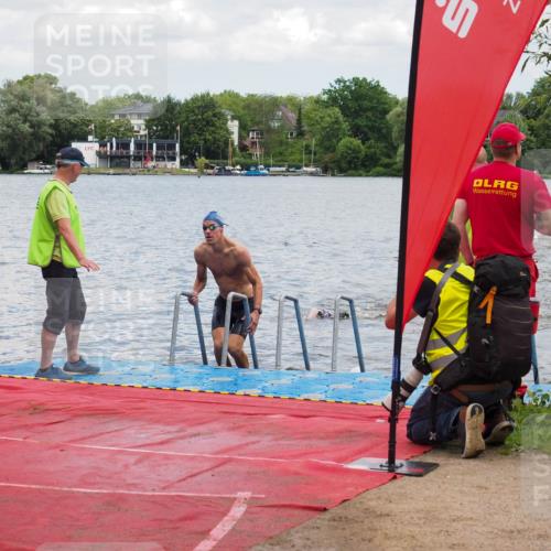 16.06.2024 - 7 Türme Triathlon KatJ http://msf.ph/oto/6317108 16.06.2024 11:53:07 Schwimmen 315, 346, 347, 381, 397, 398, 441, 462, 472, 489, 520, 539, 572, 593, 614 meine-sportfotos.de