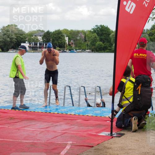 16.06.2024 - 7 Türme Triathlon KatJ http://msf.ph/oto/6317132 16.06.2024 11:53:08 Schwimmen 315, 325, 346, 347, 381, 397, 398, 441, 450, 462, 472, 489, 520, 539, 572, 593, 614 meine-sportfotos.de