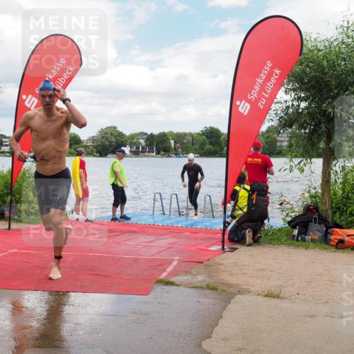 16.06.2024 - 7 Türme Triathlon KatJ http://msf.ph/oto/6317177 16.06.2024 11:53:11 Schwimmen 315, 325, 346, 347, 381, 397, 398, 441, 450, 462, 472, 489, 520, 539, 572, 593, 614 meine-sportfotos.de