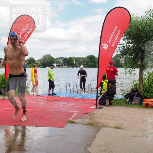16.06.2024 - 7 Türme Triathlon KatJ http://msf.ph/oto/6317180 16.06.2024 11:53:12 Schwimmen 315, 325, 346, 347, 381, 397, 398, 441, 450, 462, 472, 489, 520, 539, 572, 593, 614 meine-sportfotos.de