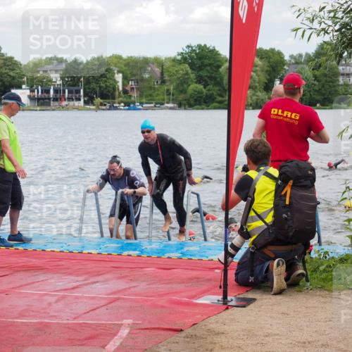 16.06.2024 - 7 Türme Triathlon KatJ http://msf.ph/oto/6317236 16.06.2024 11:53:18 Schwimmen 315, 325, 346, 381, 397, 398, 441, 450, 456, 462, 472, 489, 520, 539, 572, 593, 614, 620 meine-sportfotos.de
