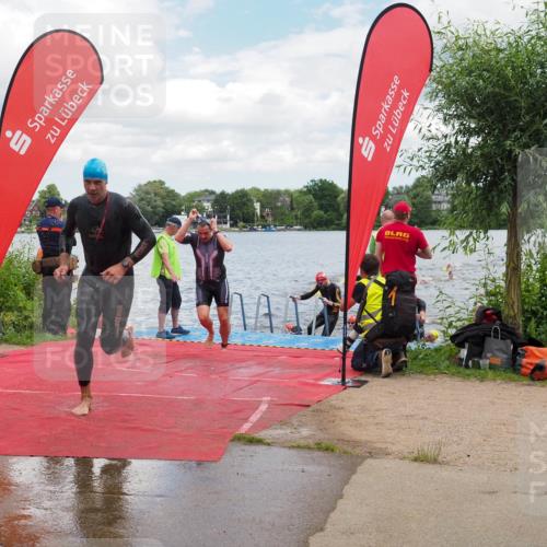 16.06.2024 - 7 Türme Triathlon KatJ http://msf.ph/oto/6317283 16.06.2024 11:53:21 Schwimmen 315, 325, 346, 381, 397, 398, 441, 445, 450, 456, 472, 489, 520, 539, 572, 593, 614, 620 meine-sportfotos.de