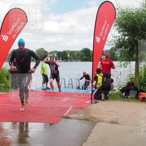 16.06.2024 - 7 Türme Triathlon KatJ http://msf.ph/oto/6317286 16.06.2024 11:53:21 Schwimmen 315, 325, 346, 381, 397, 398, 441, 445, 450, 456, 472, 489, 520, 539, 572, 593, 614, 620 meine-sportfotos.de