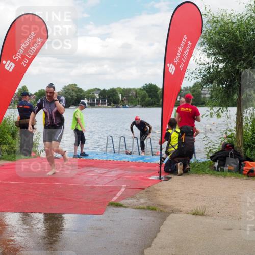 16.06.2024 - 7 Türme Triathlon KatJ http://msf.ph/oto/6317306 16.06.2024 11:53:22 Schwimmen 315, 325, 346, 381, 397, 398, 441, 445, 450, 456, 472, 489, 520, 539, 572, 593, 614, 620 meine-sportfotos.de